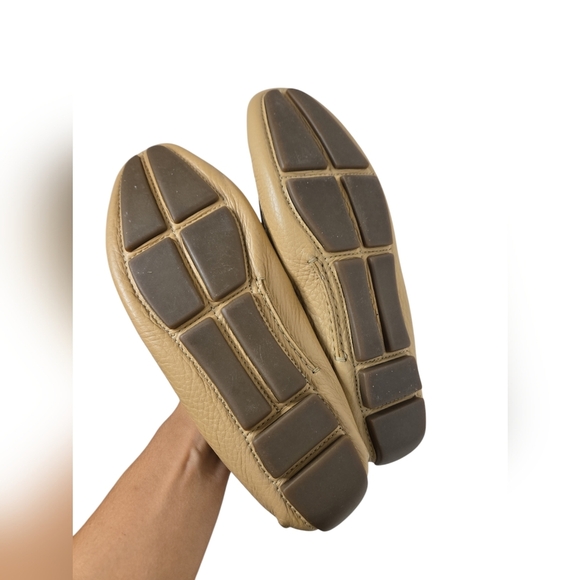 Prada Tan Buckle Driving Mocassin Size 38.5 - Picture 5 of 7